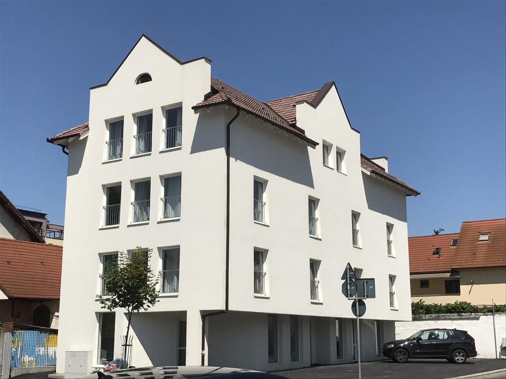 City Center Boutique Apartments Braşov Esterno foto