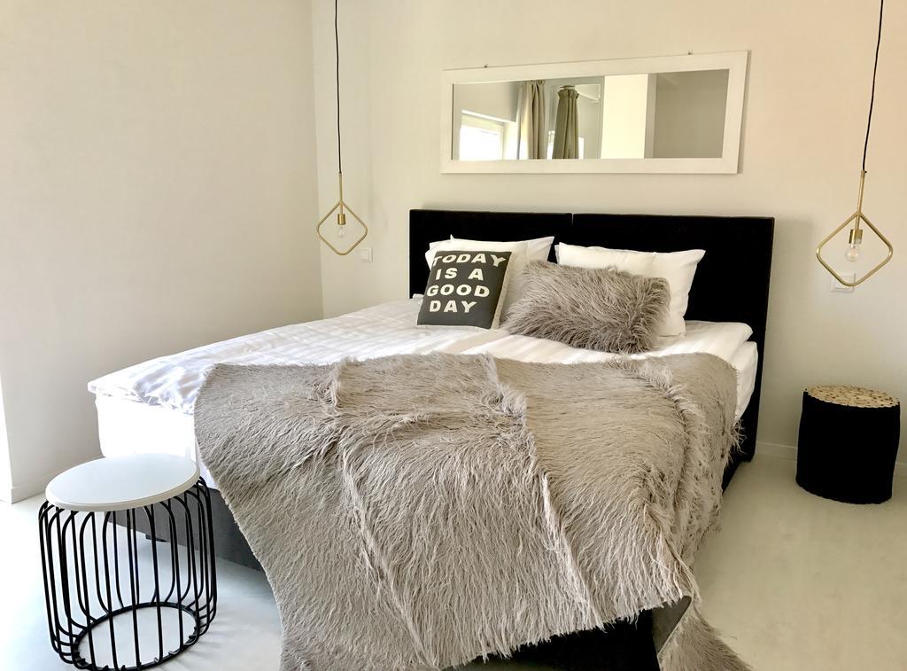 City Center Boutique Apartments Braşov Esterno foto